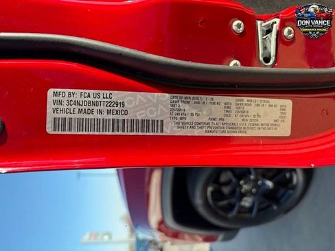 New 2026 Jeep Compass Latitude image 26