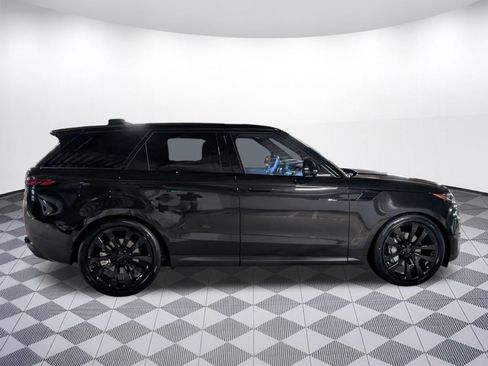 New 2026 Land Rover Range Rover Sport SE AWD/4WD image 6