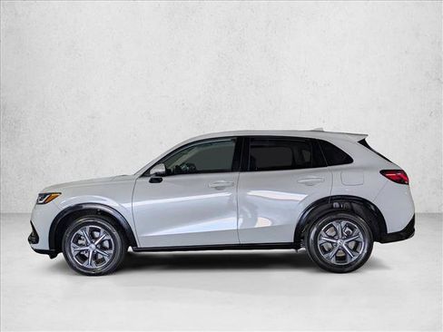 Used 2024 Honda HR-V EX-L image 9