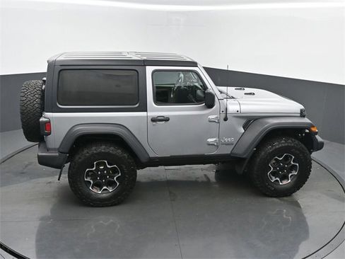 Used 2020 Jeep Wrangler Sport image 41