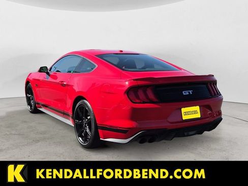 Used 2019 Ford Mustang GT RWD image 3