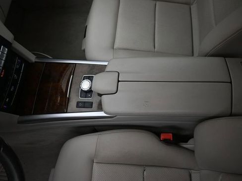 Used 2015 Mercedes-Benz E 350 4MATIC Wagon image 30