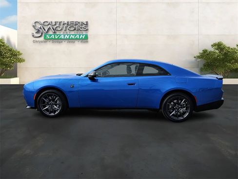 New 2026 Dodge Charger Scat Pack w/ Blacktop Package AWD/4WD image 2