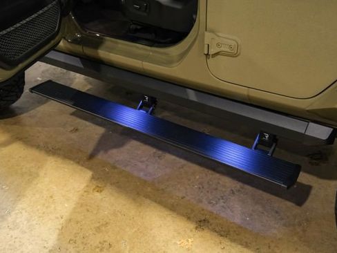 Used 2025 Jeep Wrangler Unlimited Rubicon 392 image 24