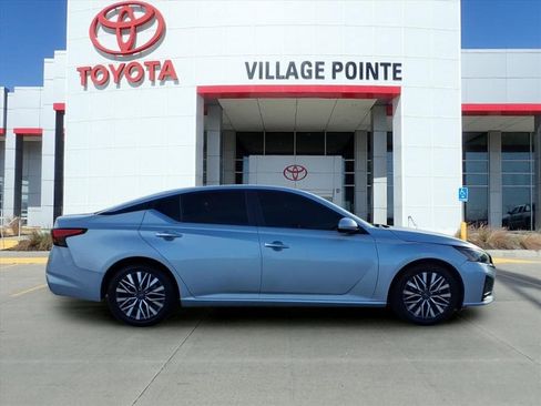 Used 2023 Nissan Altima 2.5 SV image 7