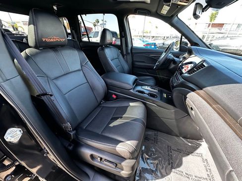 Used 2025 Honda Passport TrailSport image 20