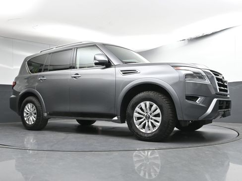 Certified 2024 Nissan Armada SV image 27