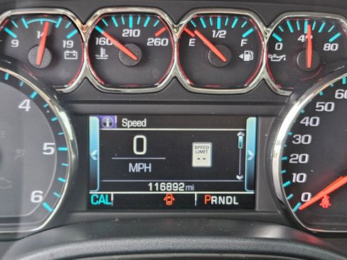 Used 2018 Chevrolet Silverado 1500 High Country image 22