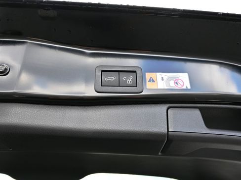 New 2026 Toyota RAV4 XSE image 8