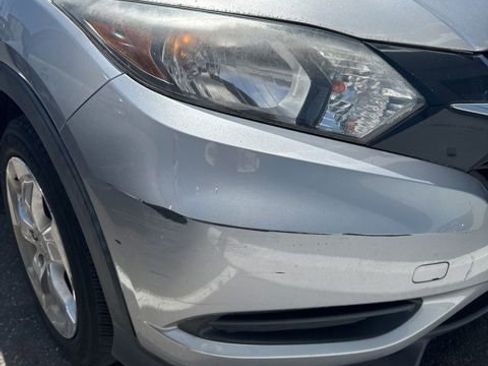 Used 2017 Honda HR-V LX image 16