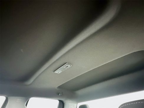 Used 2021 GMC Sierra 1500 SLE w/ X31 Off-Road Package image 21