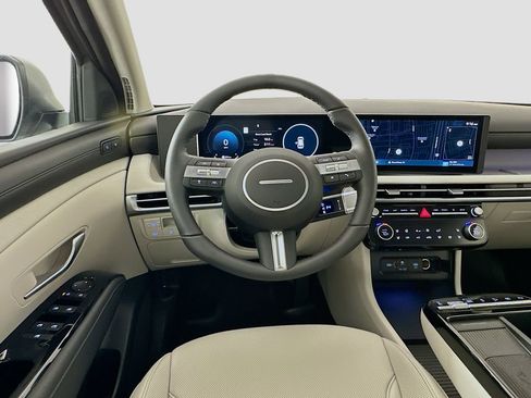 New 2026 Hyundai Tucson Limited image 19