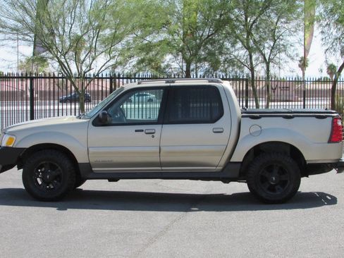 Used 2001 Ford Explorer Sport Trac 2WD image 5