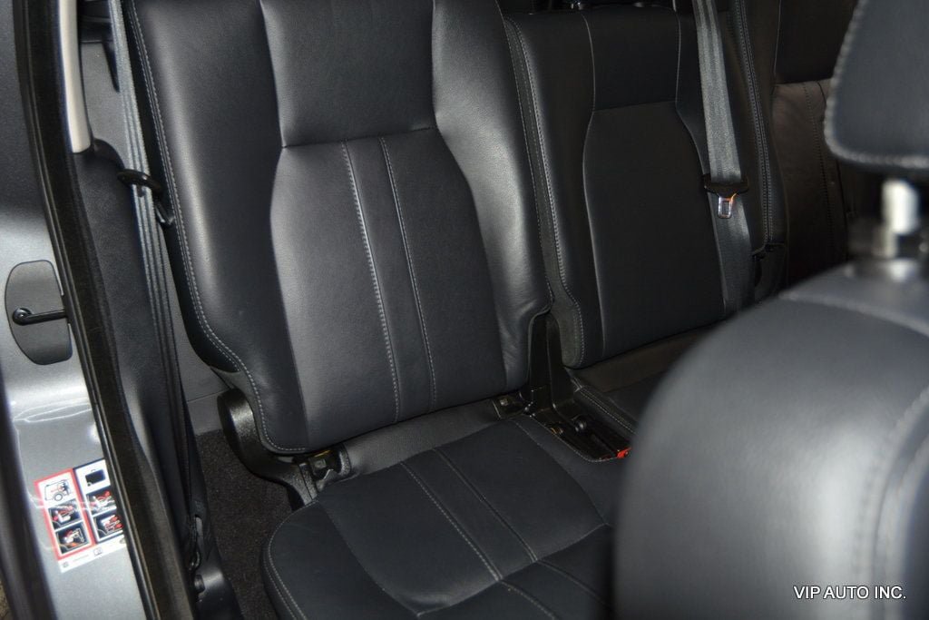 Used 2016 Land Rover LR4 HSE AWD/4WD image 25
