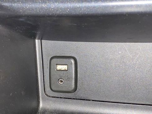 Used 2018 Chevrolet Colorado Z71 image 21