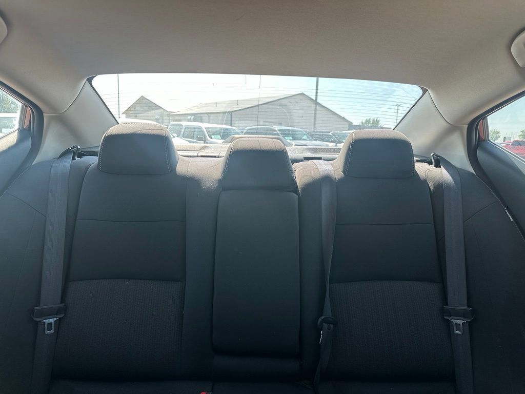 Used 2025 Nissan Altima 2.5 SV AWD/4WD image 33