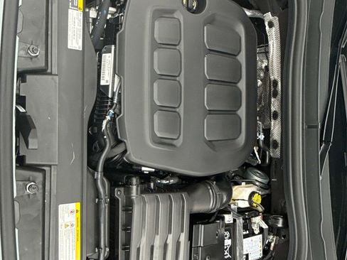 New 2026 Volkswagen Tiguan SE R-Line image 27