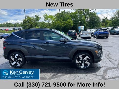 Used 2025 Hyundai Kona Limited AWD/4WD image 7