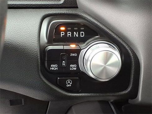 Used 2024 RAM 1500 Laramie image 14