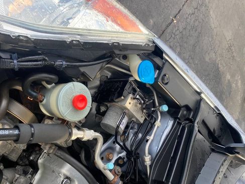 Used 2011 Honda CR-V SE image 75