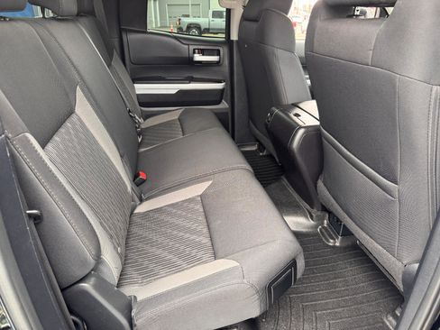Used 2014 Toyota Tundra SR5 w/ SR5 Upgrade Package AWD/4WD image 19