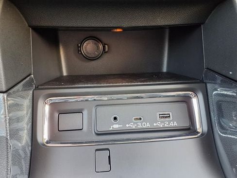 New 2026 Subaru Ascent Premium AWD/4WD image 17