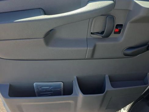 Used 2012 Chevrolet Express 3500 w/ School Bus Package image 10