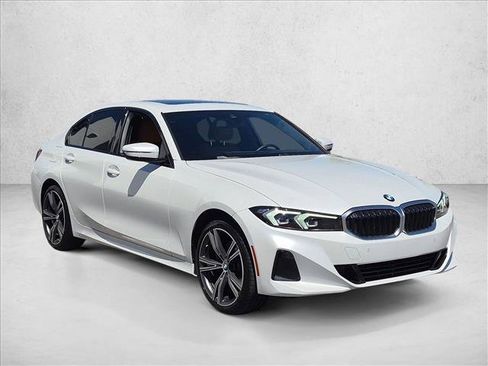 Used 2023 BMW 330i Sedan w/ Premium Package RWD image 3