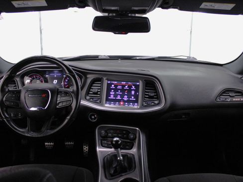 Used 2021 Dodge Challenger R/T Scat Pack RWD image 44