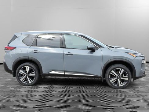 Used 2023 Nissan Rogue SL w/ SL Premium Package image 10