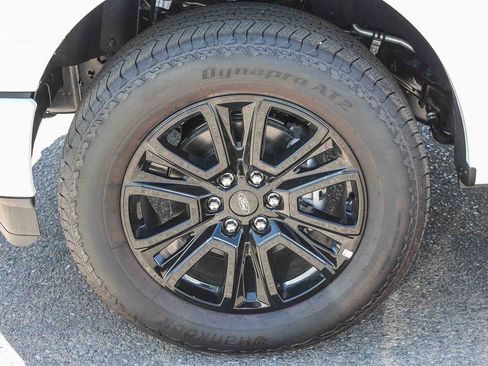 New 2025 Ford F150 Platinum w/ Equipment Group 702A High image 6