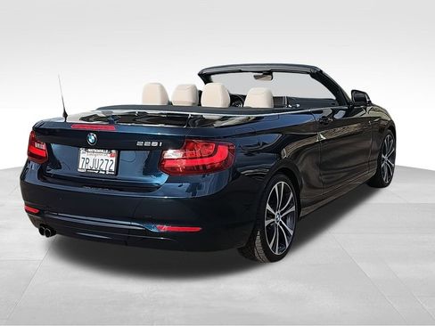 Used 2016 BMW 228i Convertible image 3