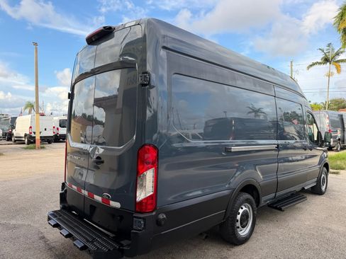 Used 2020 Ford Transit 250 148 High Roof Extended RWD image 5