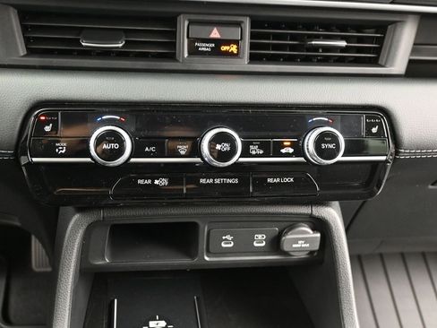 New 2026 Honda Pilot EX-L image 15