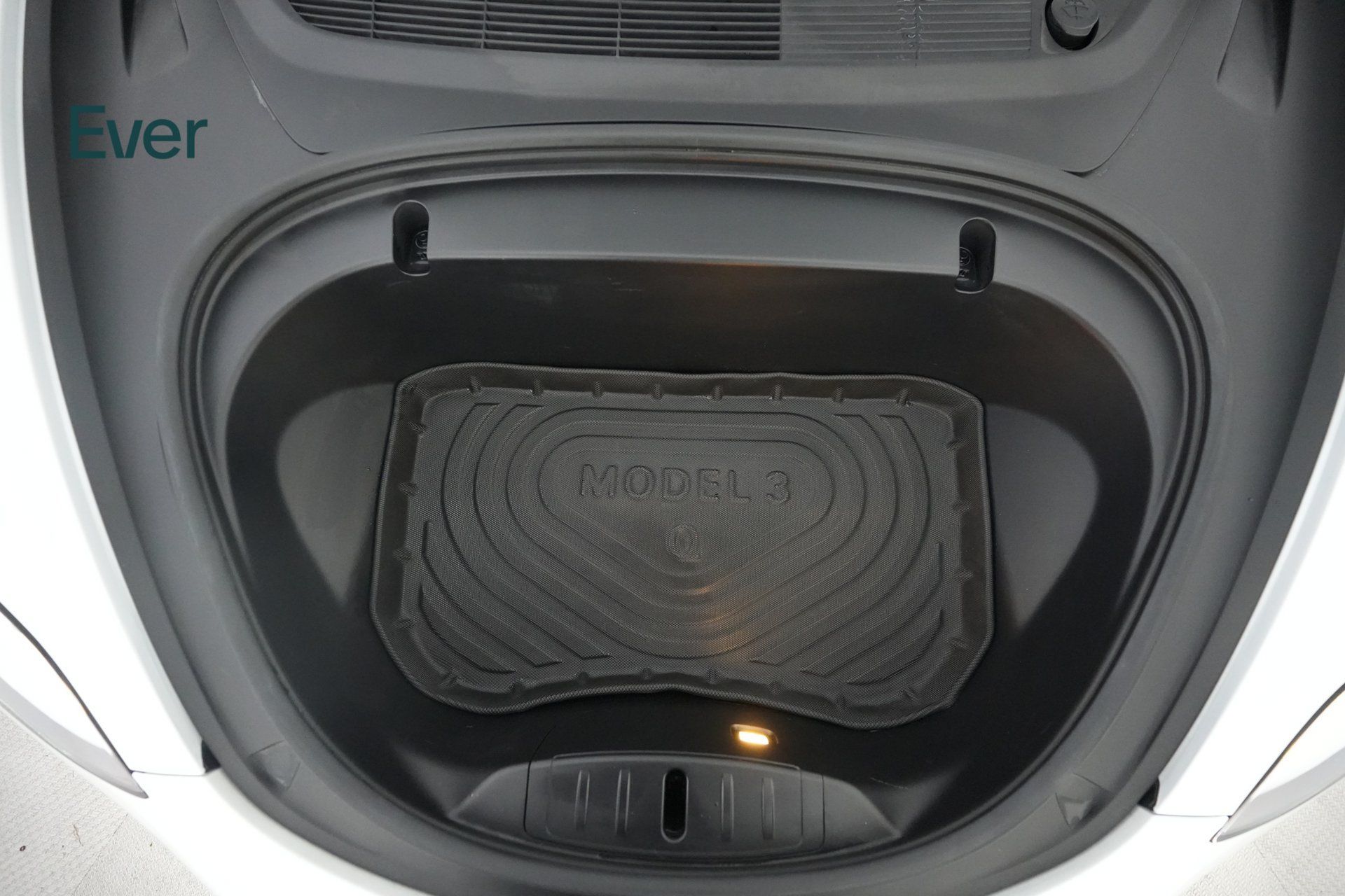 Used 2020 Tesla Model 3 Standard Range RWD image 25