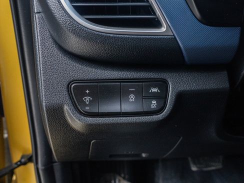 Used 2021 Kia Seltos S image 27