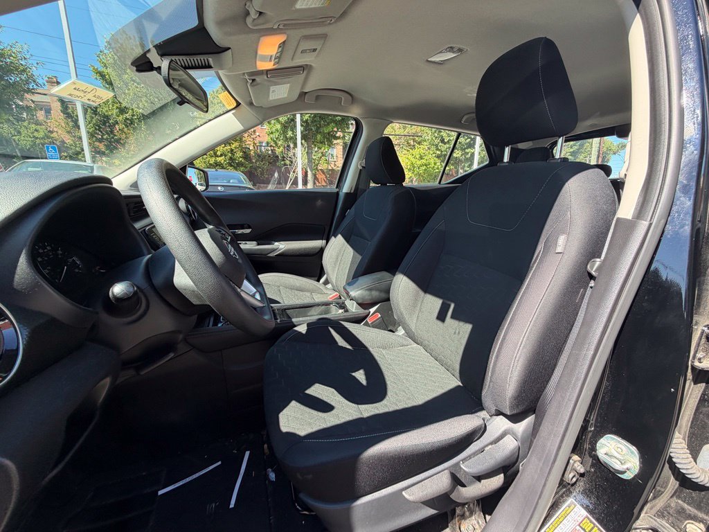 Certified 2024 Nissan Kicks SV FWD image 6
