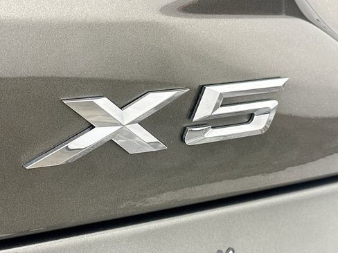 Used 2022 BMW X5 sDrive40i image 28