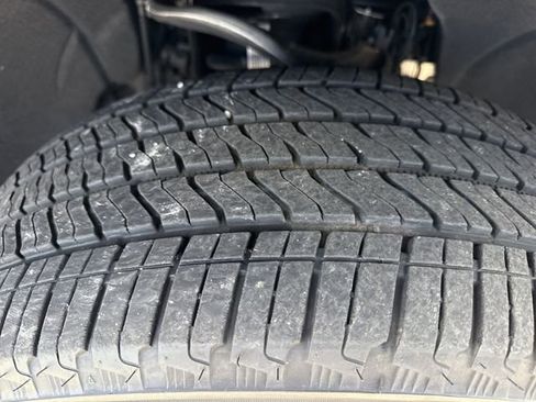 Used 2024 Chevrolet Silverado 1500 High Country w/ High Country Premium Package image 48