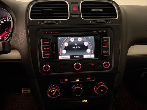 Used 2012 Volkswagen GTI Autobahn FWD image 25