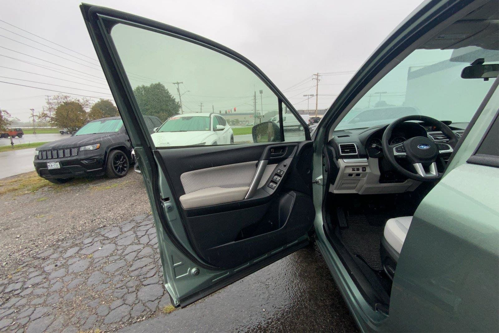 Used 2018 Subaru Forester 2.5i Premium AWD/4WD image 19