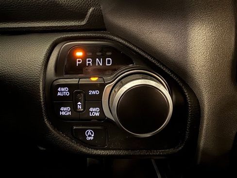 Used 2021 RAM 1500 Big Horn image 16