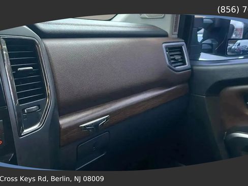 Used 2016 Nissan Titan Platinum Reserve image 25