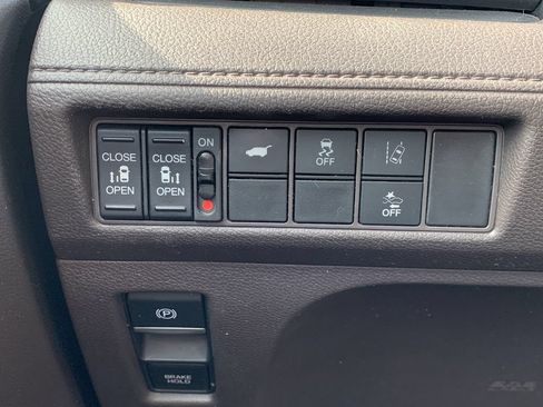 Used 2020 Honda Odyssey EX-L image 24