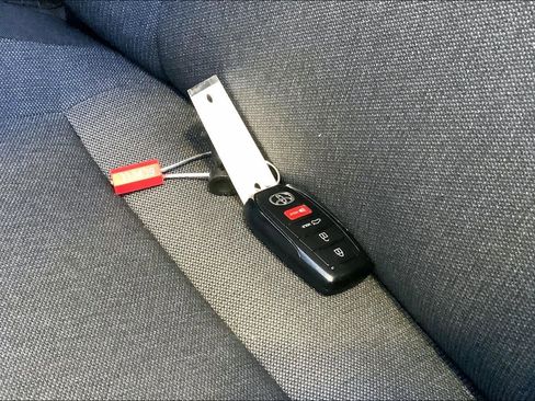 Used 2026 Toyota Camry LE image 14