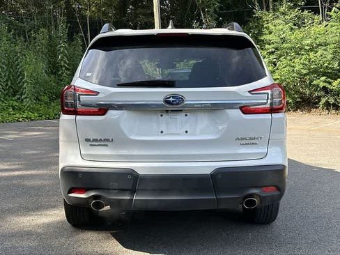 Used 2023 Subaru Ascent Limited AWD/4WD image 4