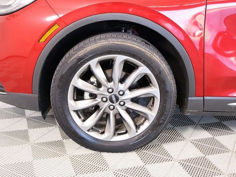 Used 2021 Lincoln Corsair Standard w/ Premium Package image 19