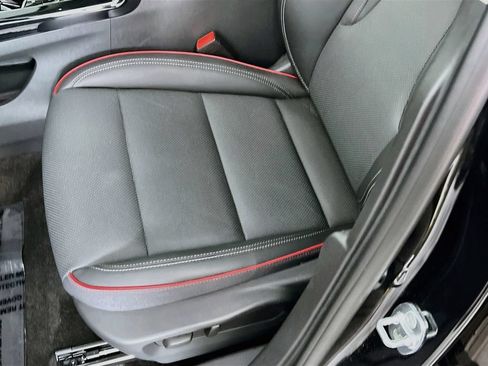 Certified 2023 Buick Envision Essence w/ Technology Package I AWD/4WD image 19