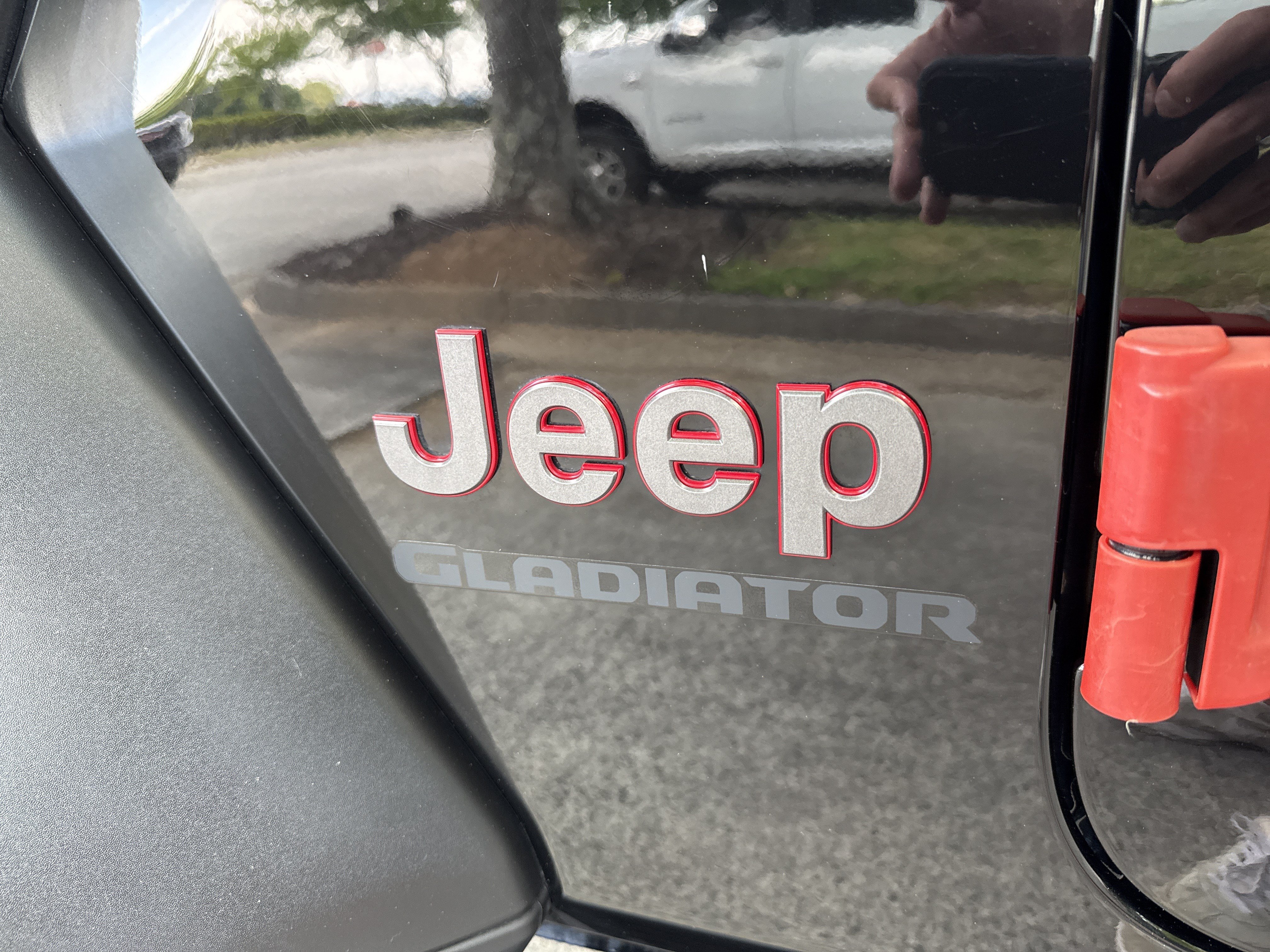Used 2020 Jeep Gladiator Rubicon AWD/4WD image 11