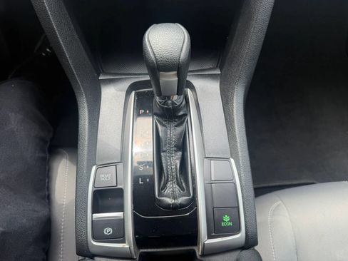 Used 2017 Honda Civic EX-T image 19